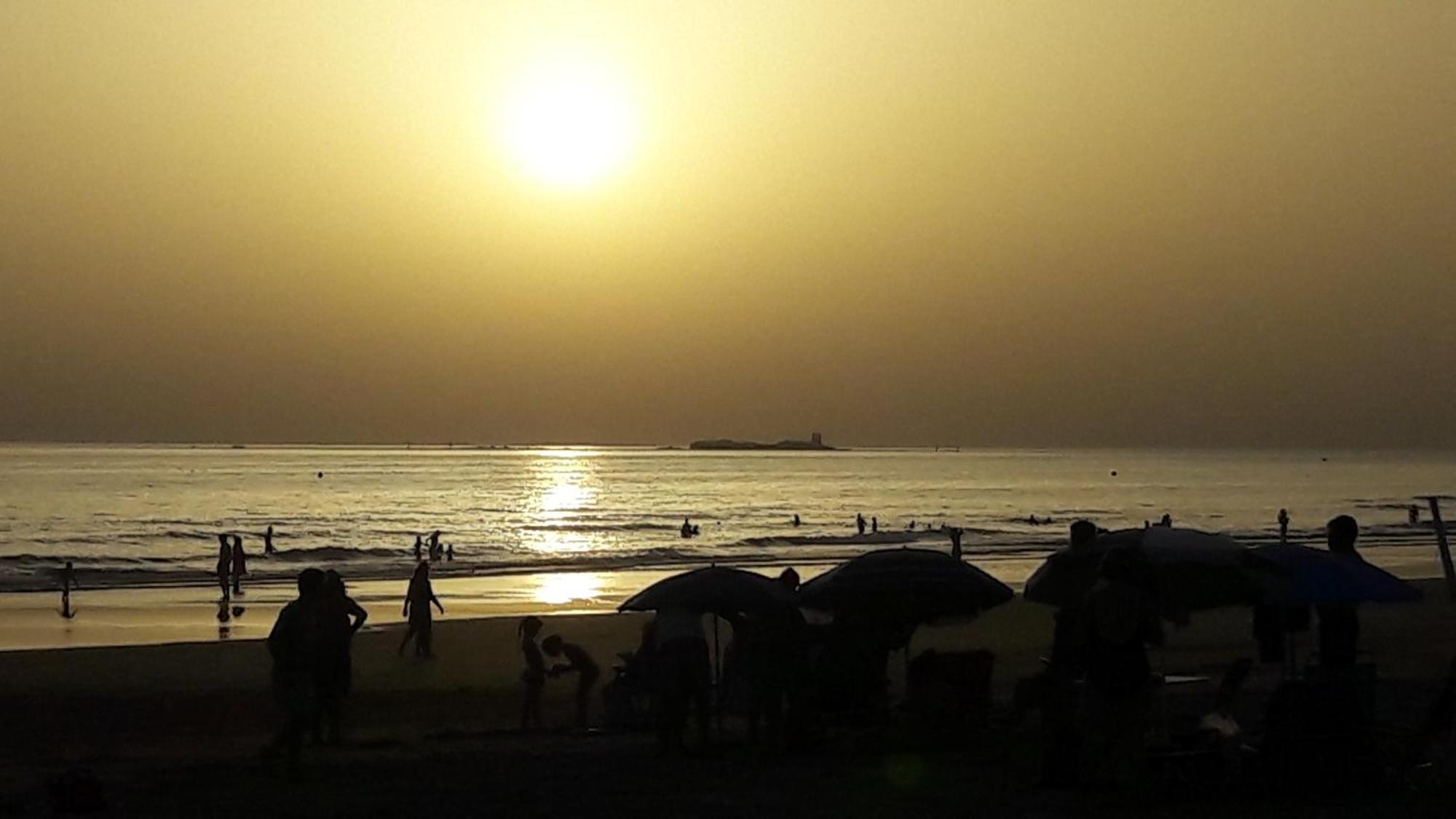 Apartamento Pinar Del Atlantico La Barrosa Chiclana de la Frontera Buitenkant foto