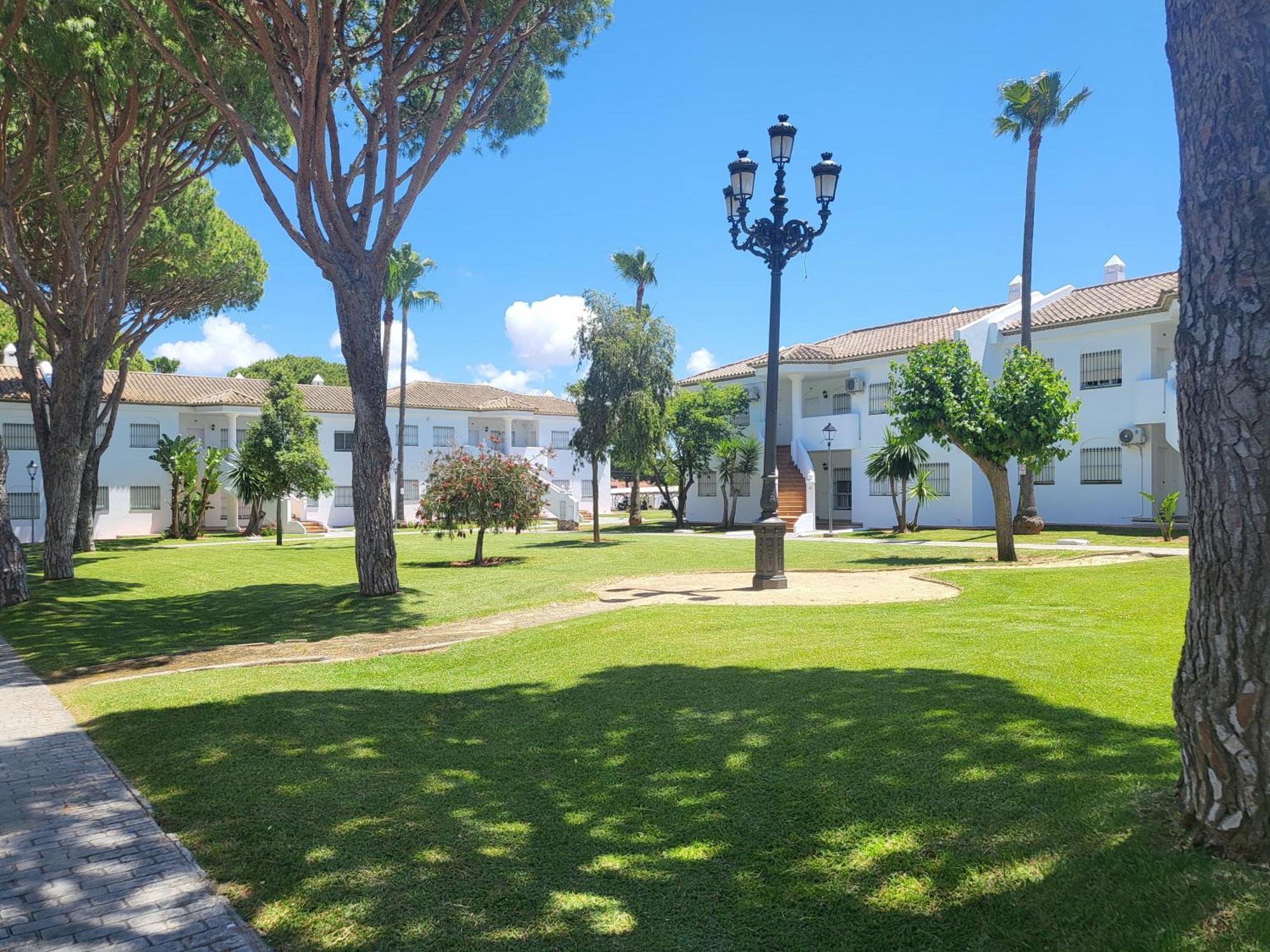 Apartamento Pinar Del Atlantico La Barrosa Chiclana de la Frontera Buitenkant foto